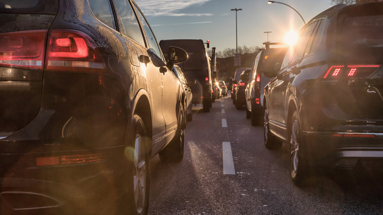 How To Avoid Airport Traffic While Parking At EWR