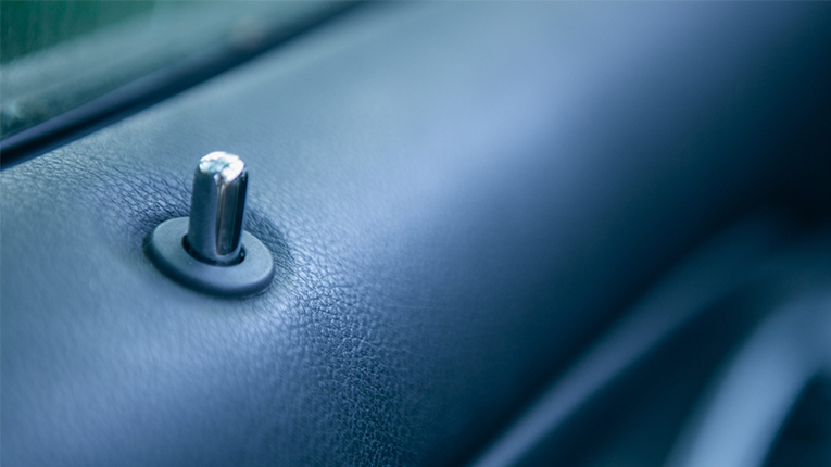 How to Keep Your Car Safe While Traveling